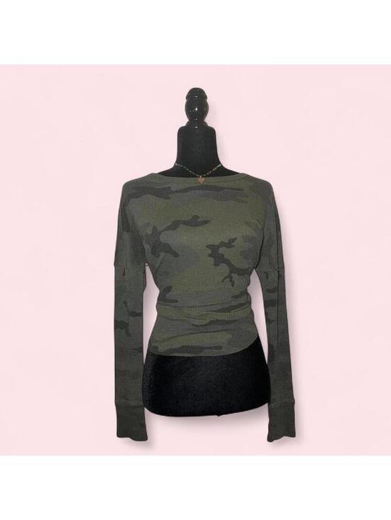 TNA Tops - TNA Green Camo Long Sleeve Shirt Oversized Size S